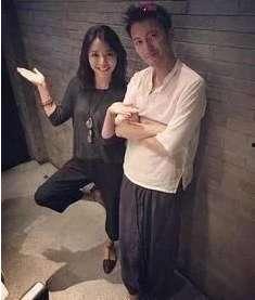娱乐吃瓜两人